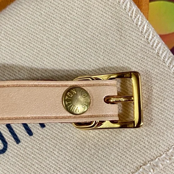 🧳✈️🪐Authentic Brand New Louis Vuitton Luggage Tag with Vivienne Stamp - Picture 8 of 8